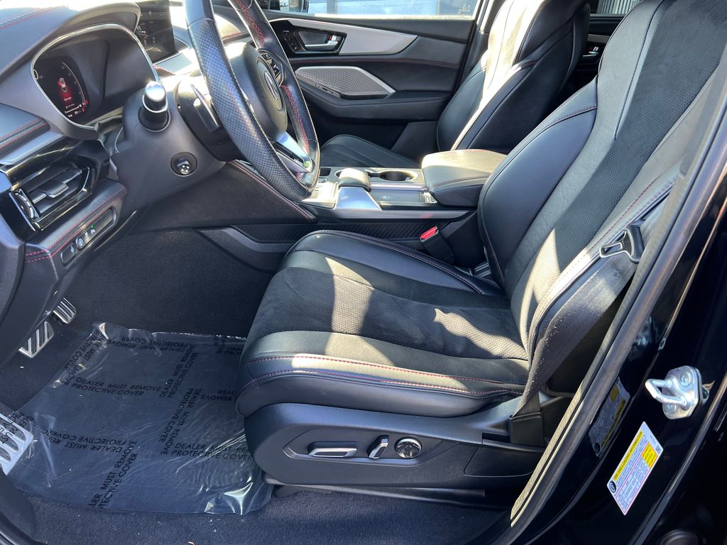 Thumbnail: 2023 Acura MDX - 14