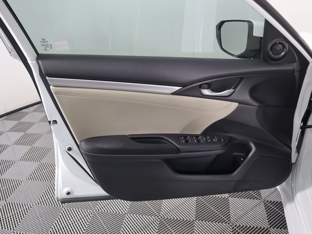 Thumbnail: 2018 Honda Civic - 24