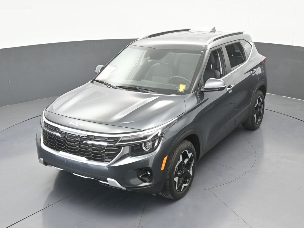 Used 2024 Gravity Gray Kia EX image 47