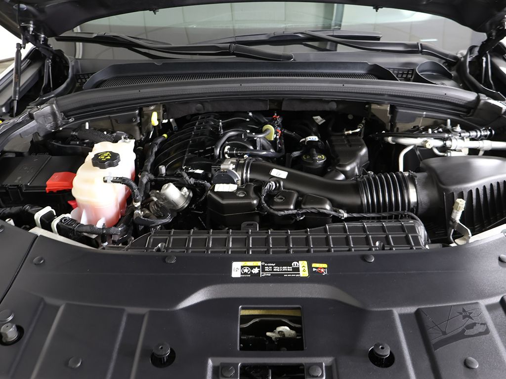 Used 2023 Gray Jeep Altitude image 22
