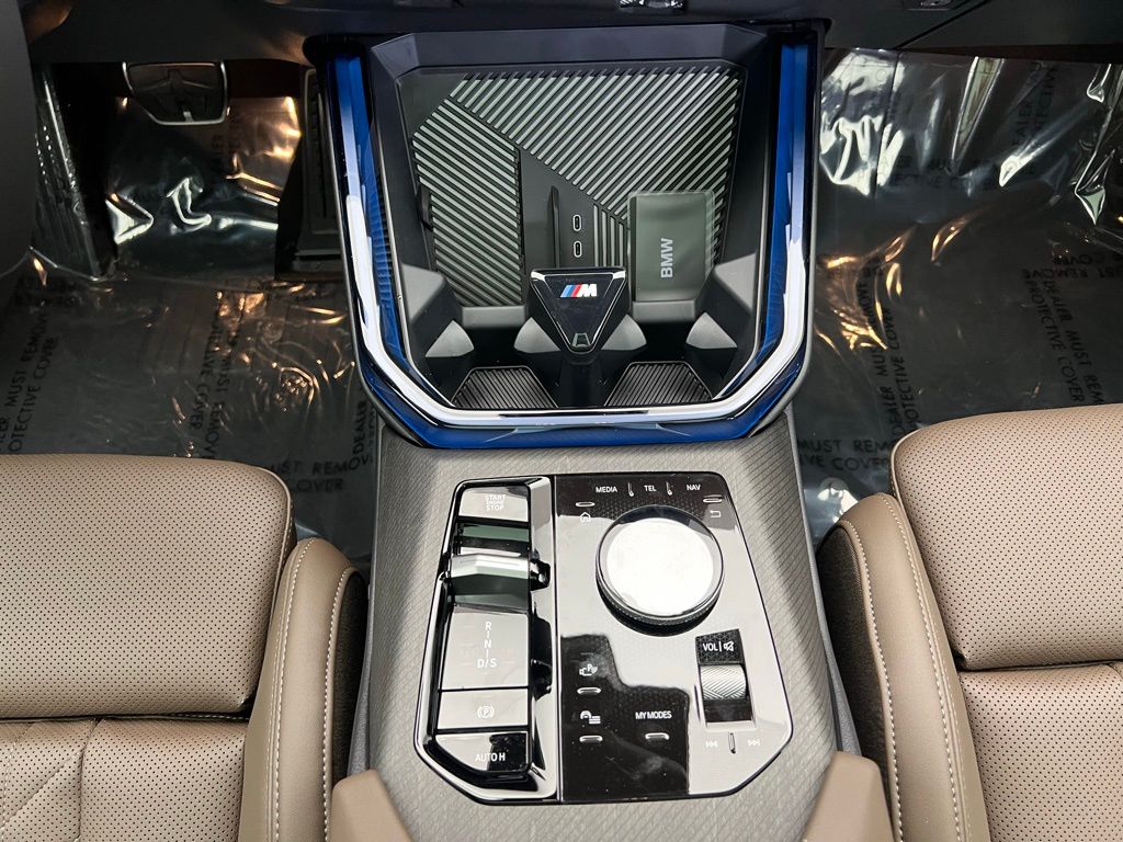 Thumbnail: 2025 BMW X3 - 11