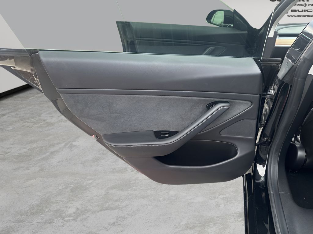 Used Car 2019 Tesla Model 3  Standard Range Plus For Sale Under $25,000 In Austin, Texas