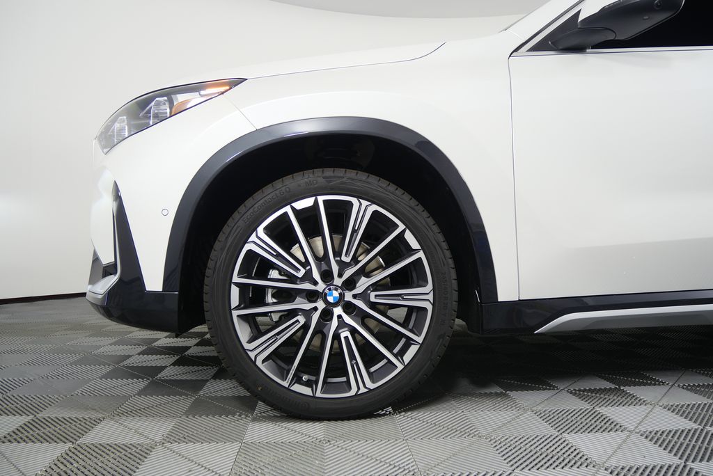 Thumbnail: 2025 BMW X1 - 7