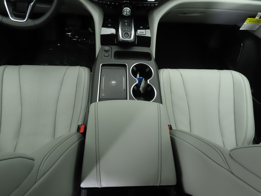 Thumbnail: 2025 Acura MDX - 18