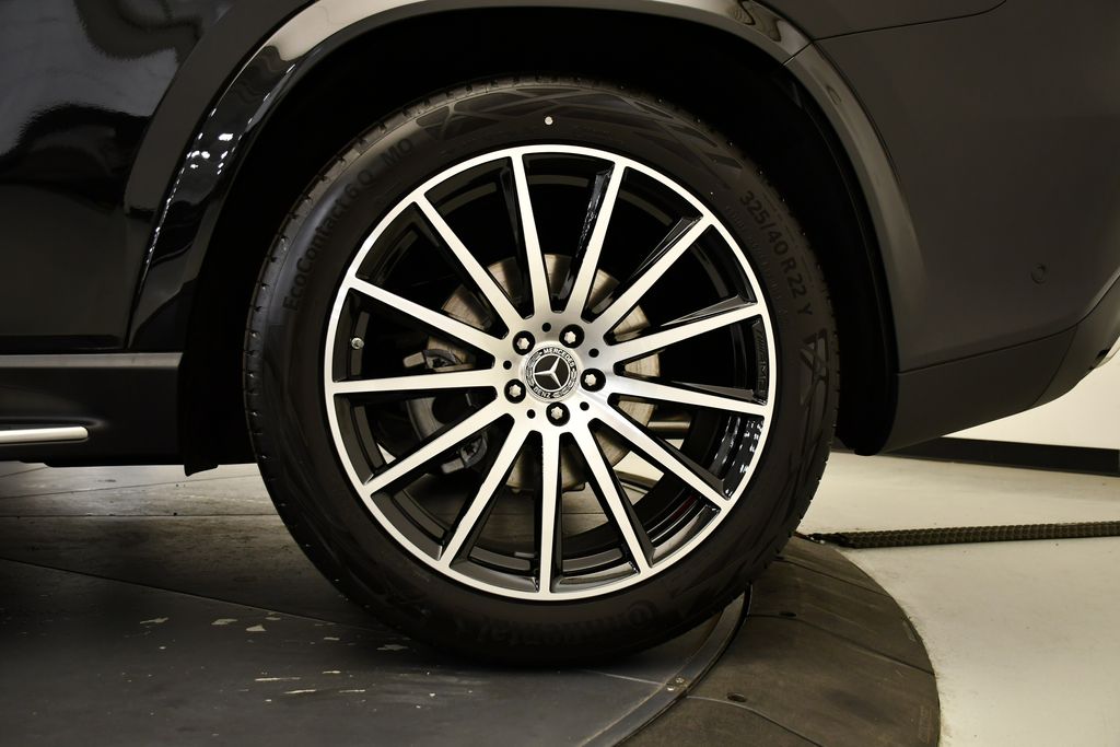 Thumbnail: 2026 Mercedes-Benz GLS - 14