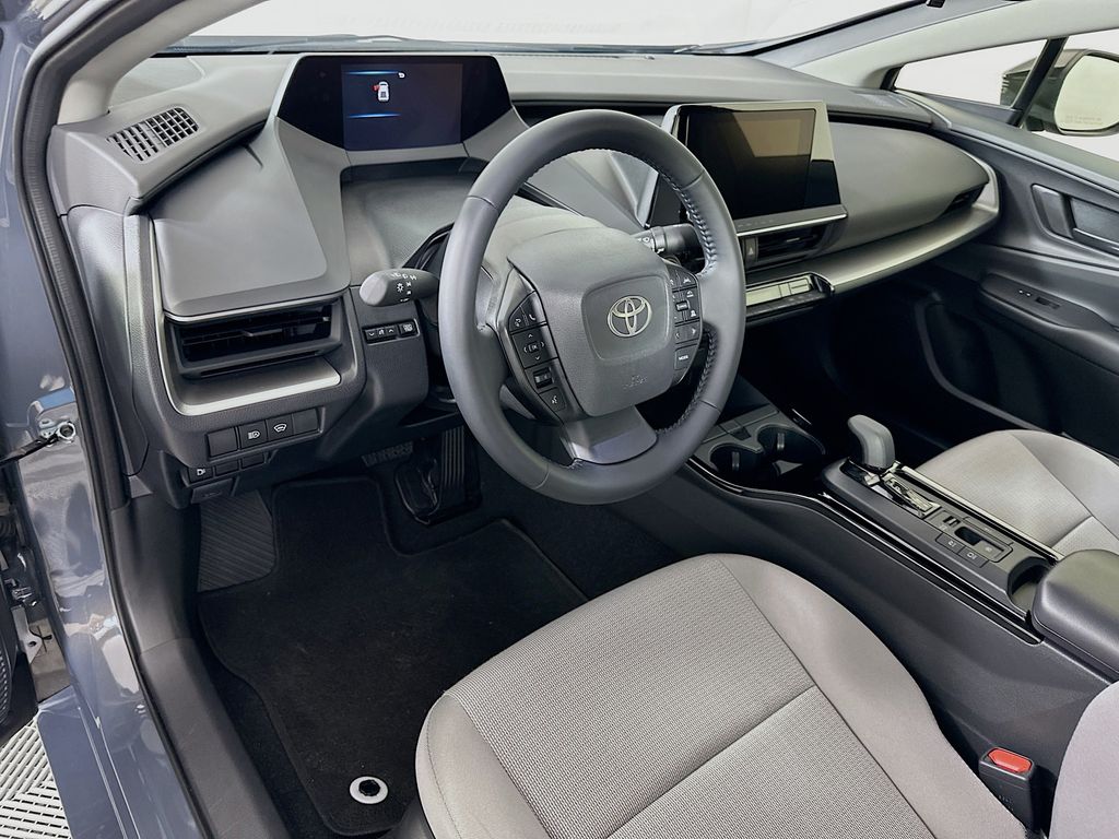 Thumbnail: 2024 Toyota Prius - 9