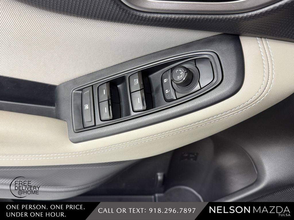 Used 2024 Gray Subaru Base image 21