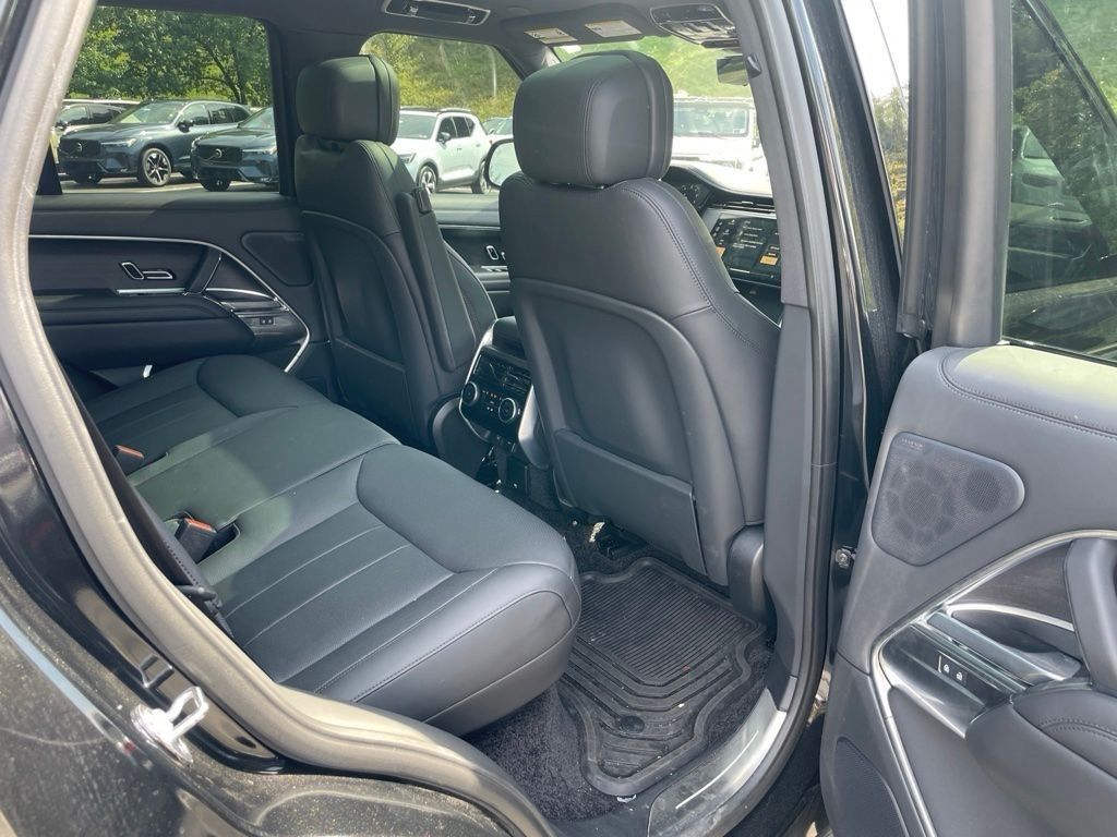 Certified Used 2025 Black Land Rover SE image 14