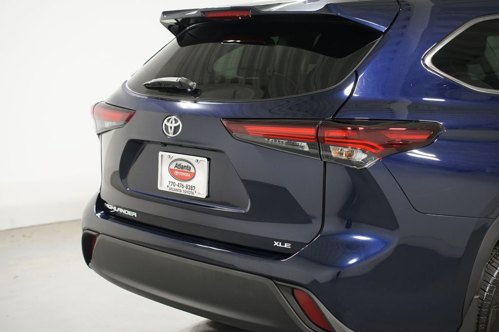 Thumbnail: 2024 Toyota Highlander - 9