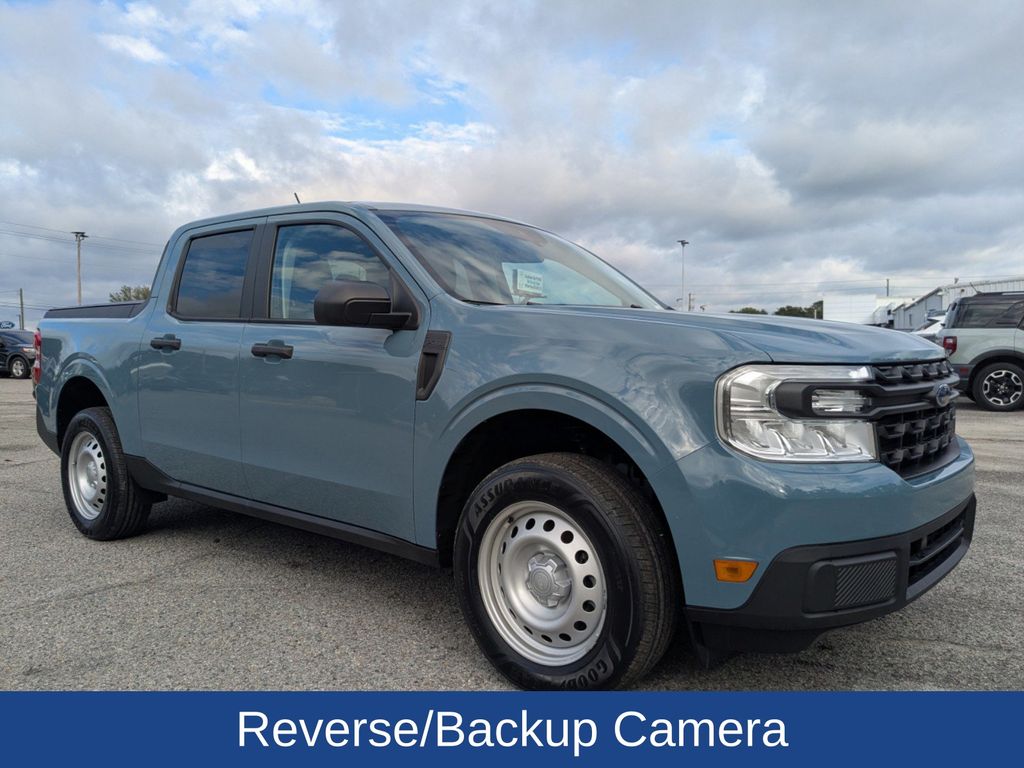 2022 Ford Maverick XL