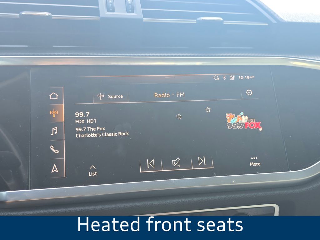 AudiQ330