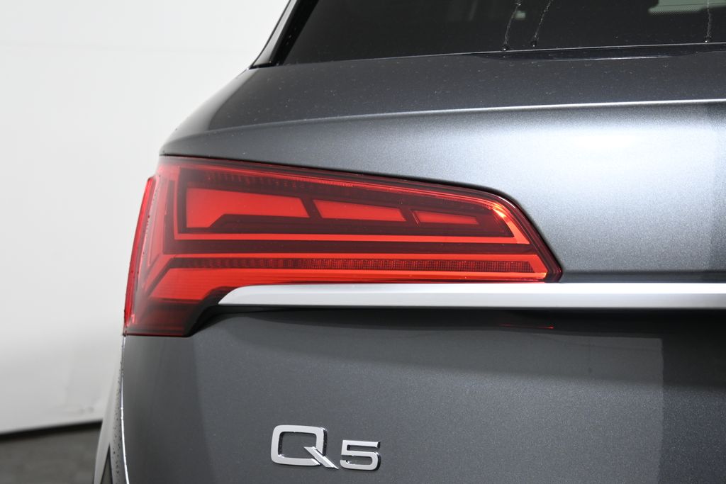 2025 Audi Q5  12