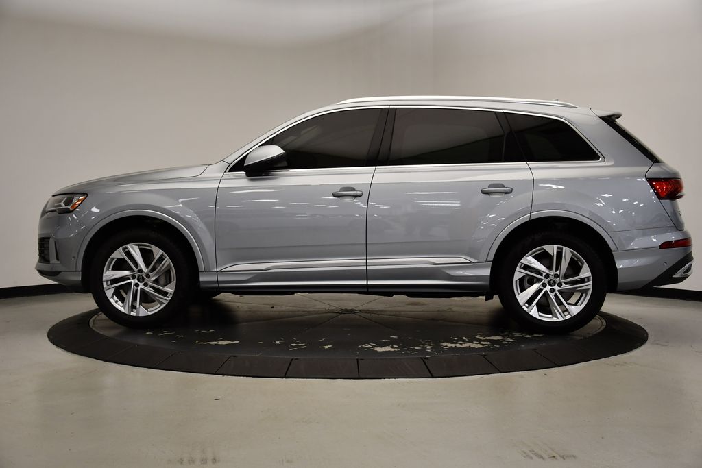 2024 Audi Q7 Premium 2