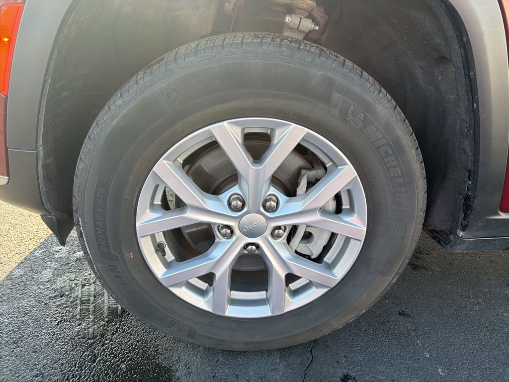 Thumbnail: 2021 Jeep Grand Cherokee L - 10