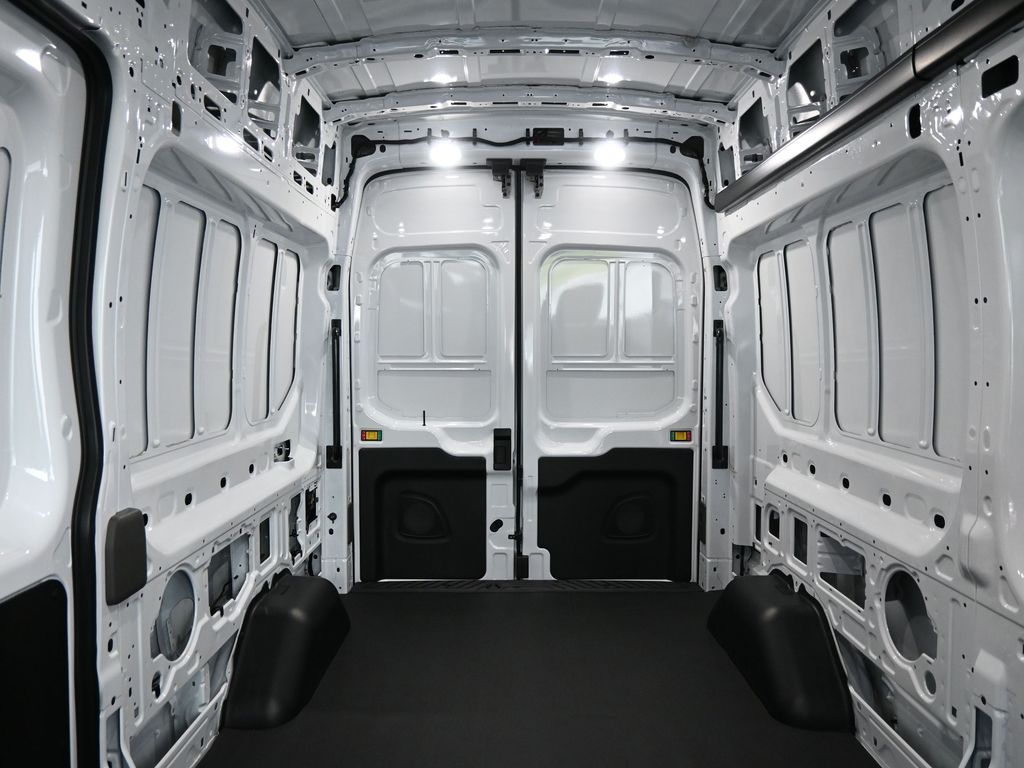 2024 Ford Transit 250