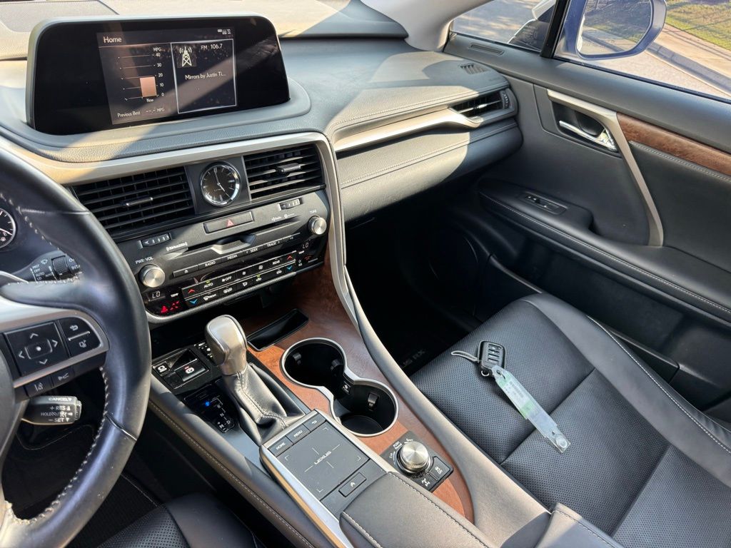 2022 Lexus RX 350L photo 30