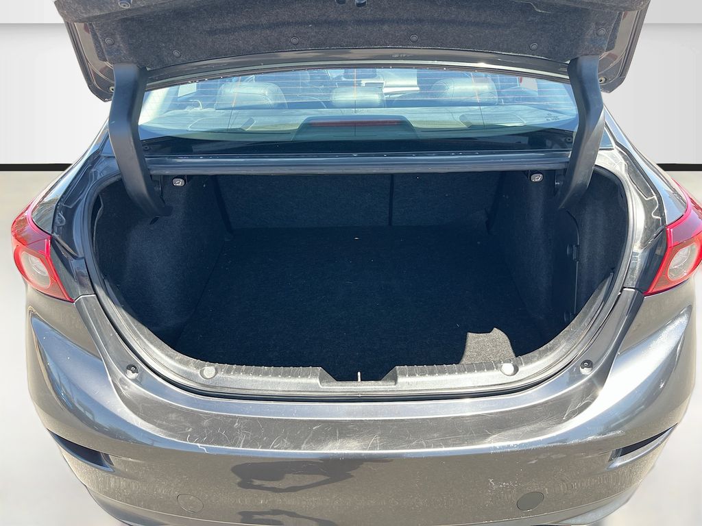 Used 2018 Gray Mazda Touring image 27