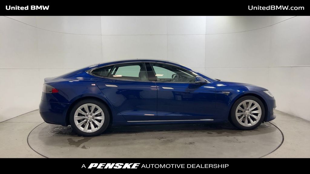 Thumbnail: 2016 Tesla Model S - 9