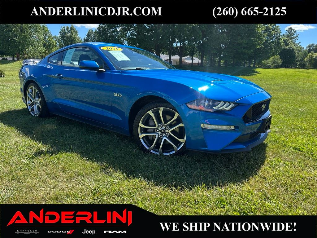 2019 Ford Mustang GT Premium Coupe RWD