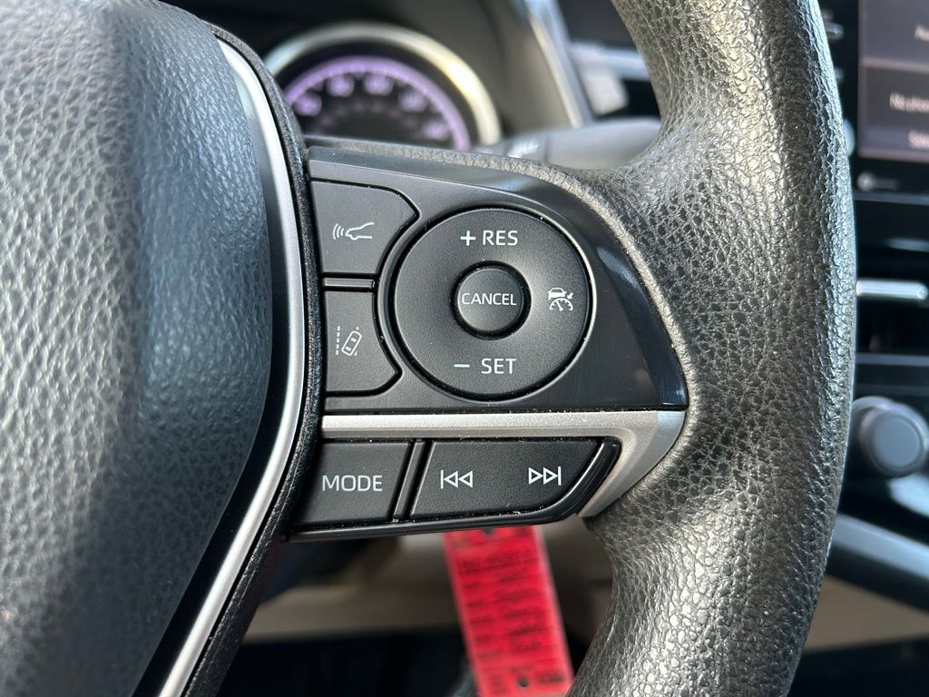 Thumbnail: 2021 Toyota Camry - 19