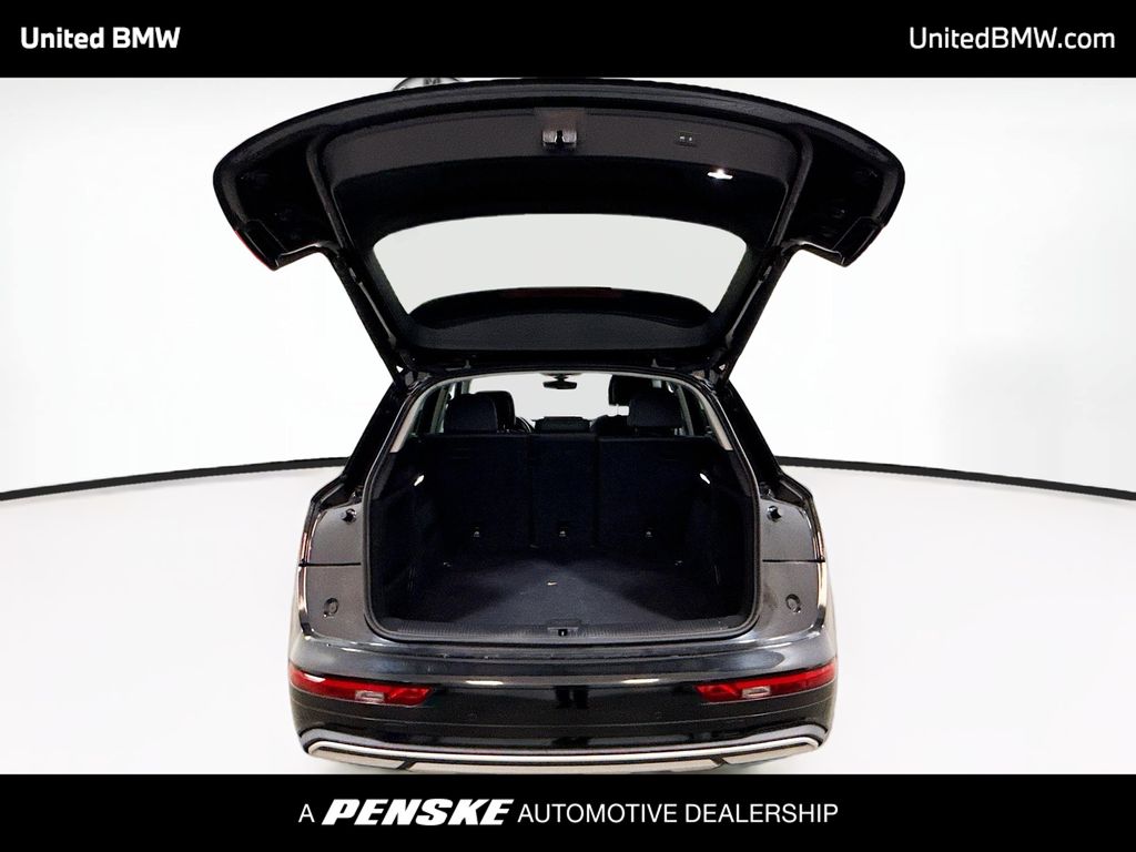 Thumbnail: 2021 Audi Q5 - 13