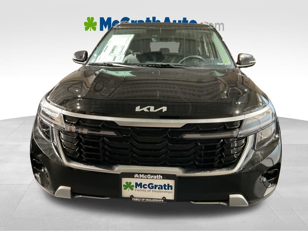 New 2026 Black Kia S image 7