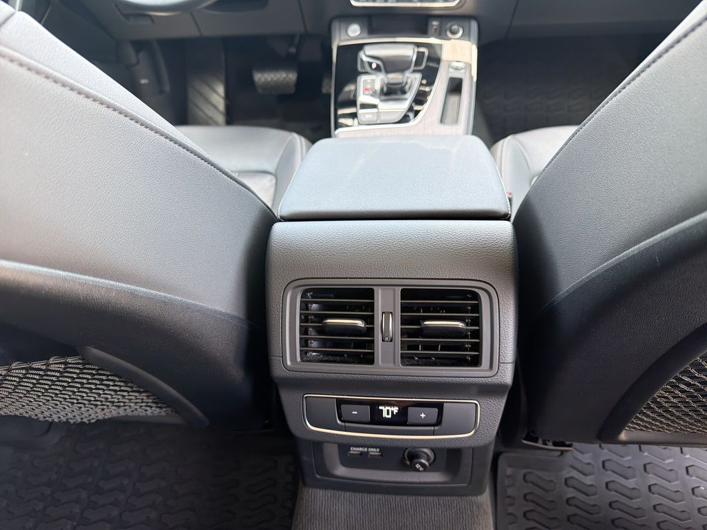 Thumbnail: 2021 Audi Q5 - 18