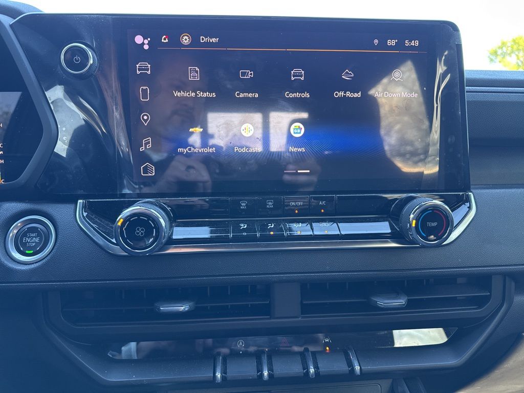 Used Car 2023 Chevrolet Colorado  Trail Boss For Sale Under $40,000 In Round Rock, Texas