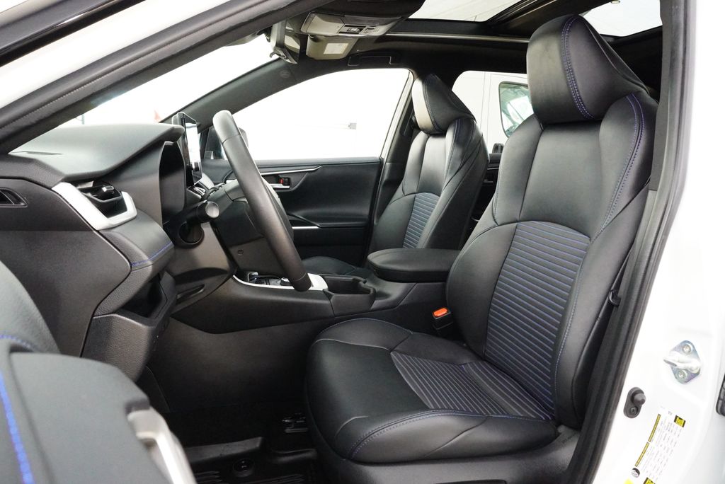 Used Car 2023 Toyota Rav4 Hybrid  Xse For Sale Under $35,000 In Weatherford, Texas