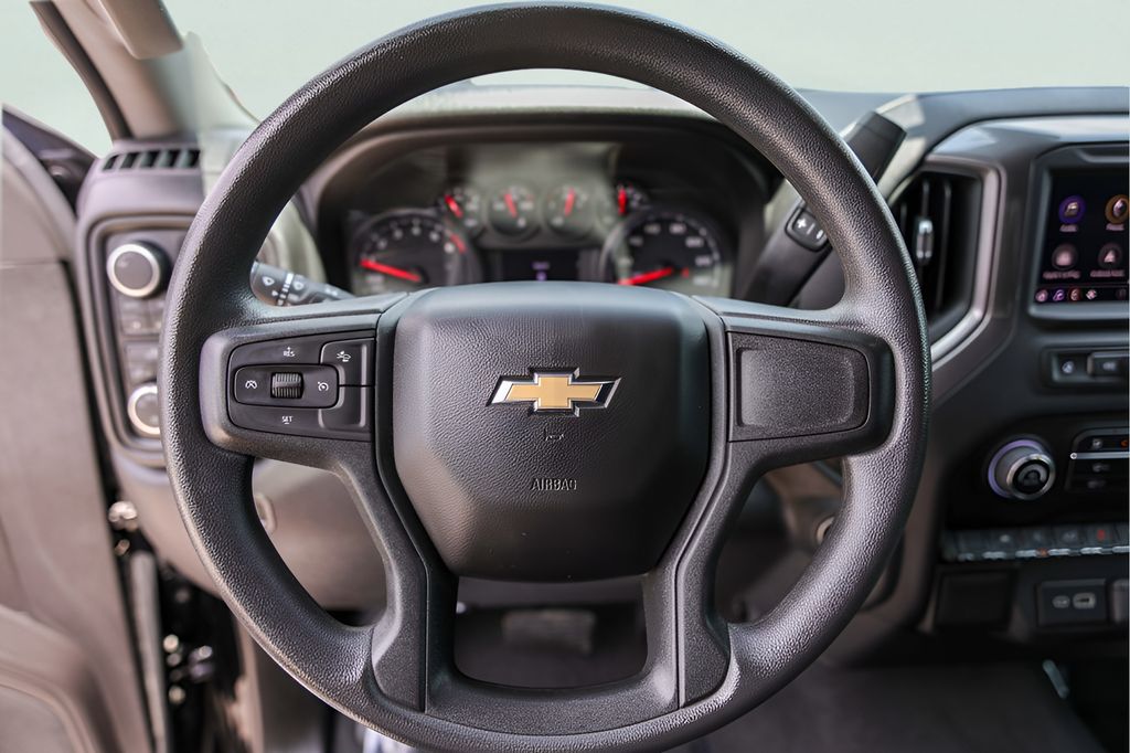 Used Car 2023 Chevrolet Silverado 1500  Custom For Sale Under $35,000 In Austin, Texas