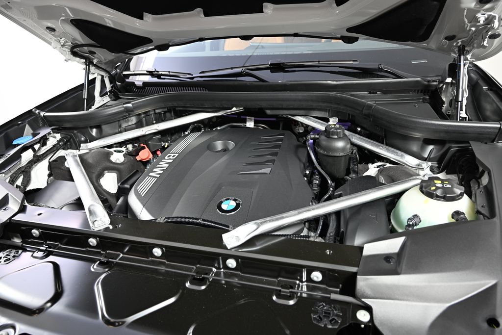 Thumbnail: 2026 BMW X7 - 28