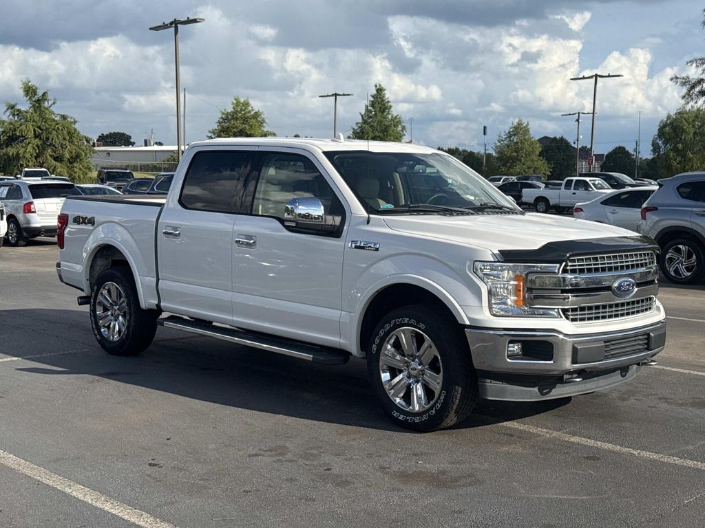 White Platinum Clearcoat Metallic 2018 Ford F-150 Pickup Truck Four-Wheel Drive Automatic