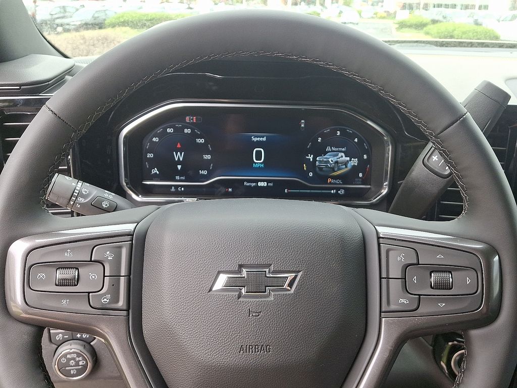2025 Chevrolet Silverado 2500 ZR2 9