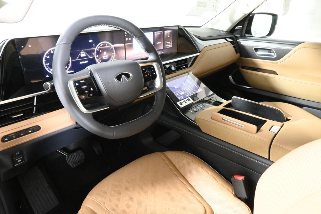 Thumbnail: 2026 INFINITI QX80 - 15