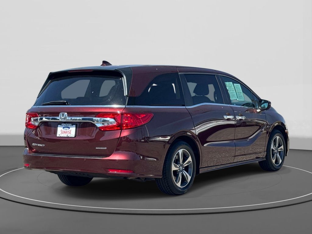 Used 2018 Honda Odyssey Touring 4D Passenger Van