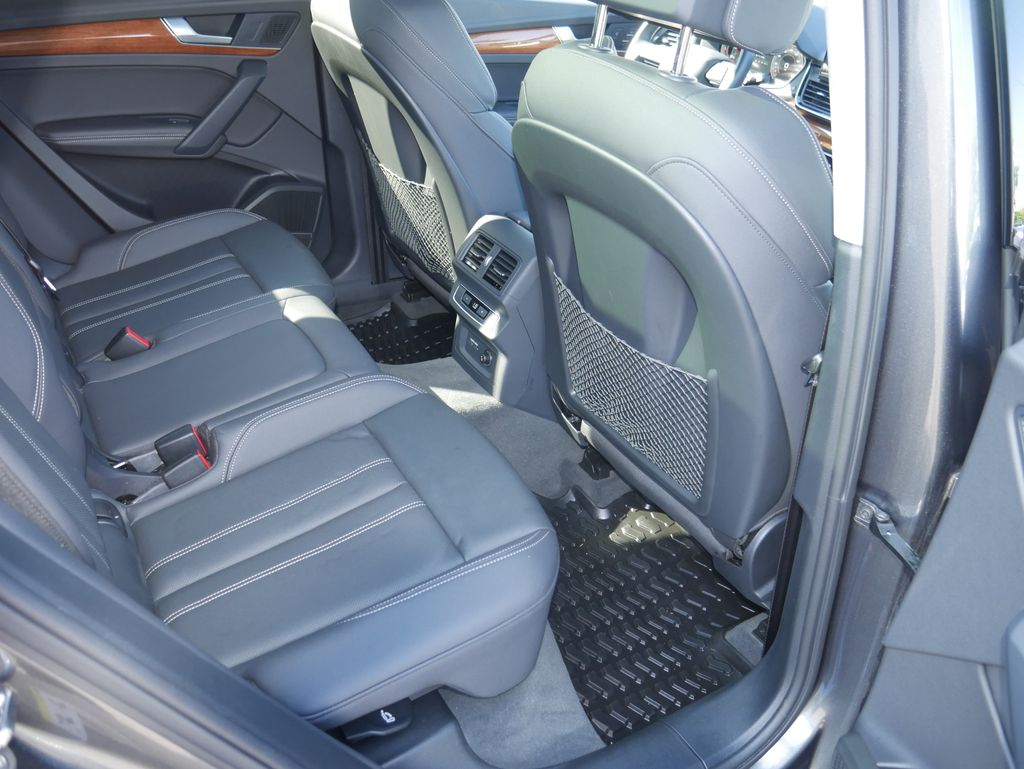 Thumbnail: 2023 Audi Q5 - 29