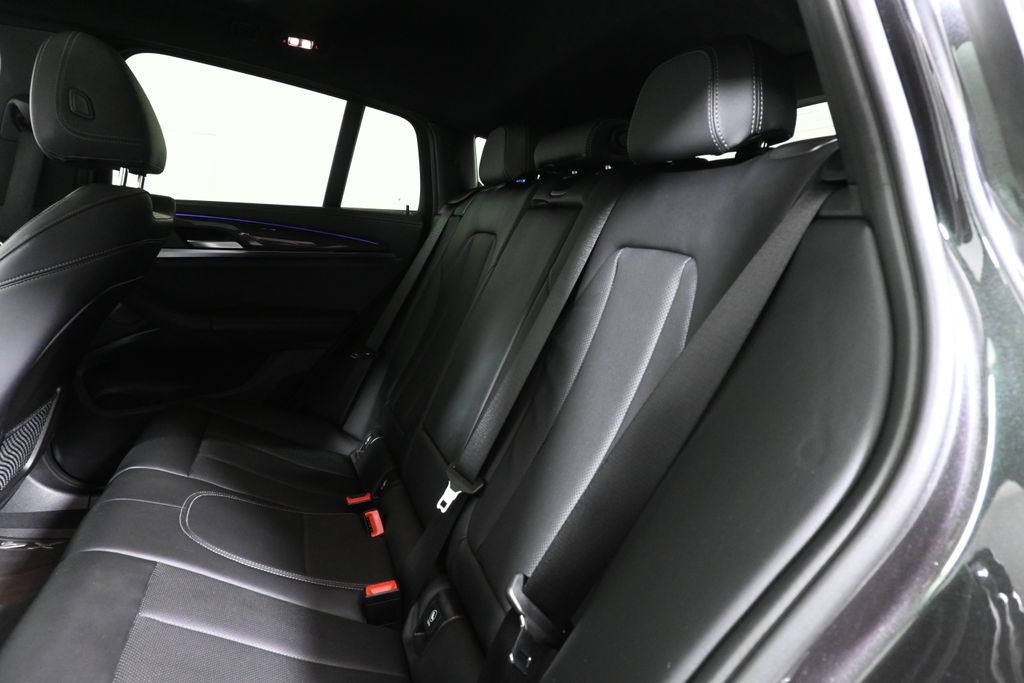 Thumbnail: 2023 BMW X4 - 6