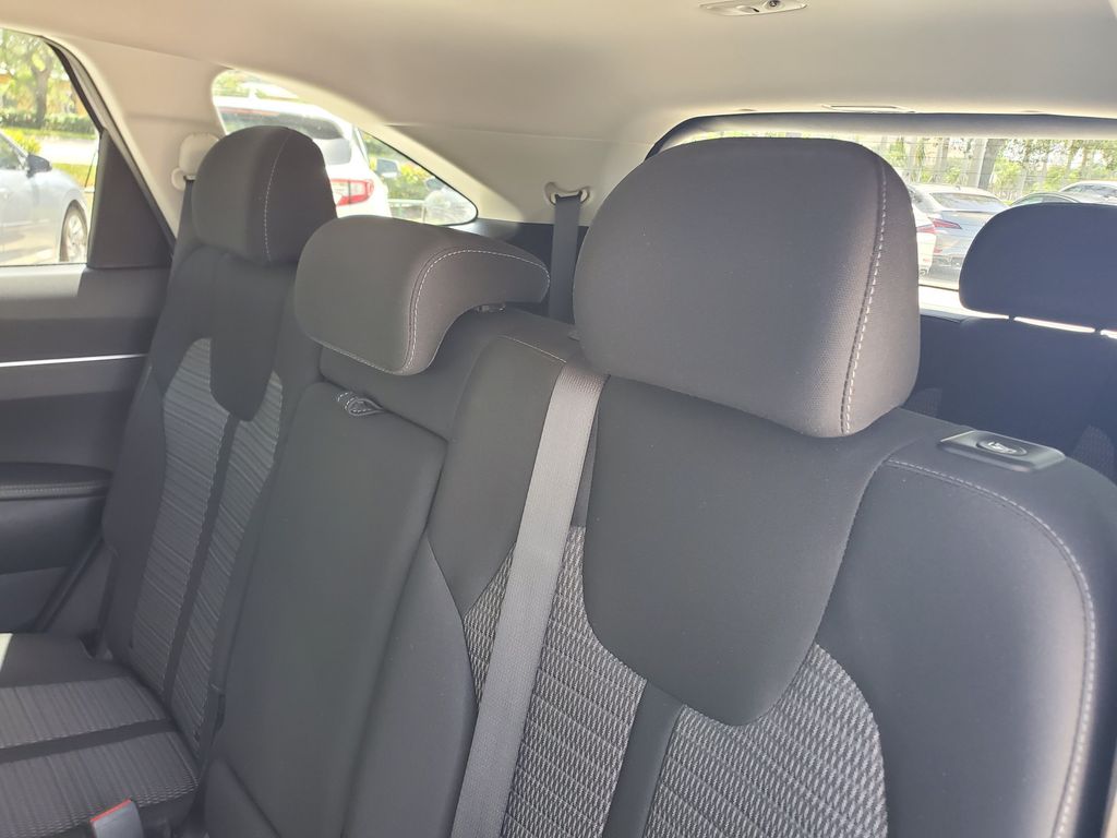 2023 Kia Sorento - $18,488