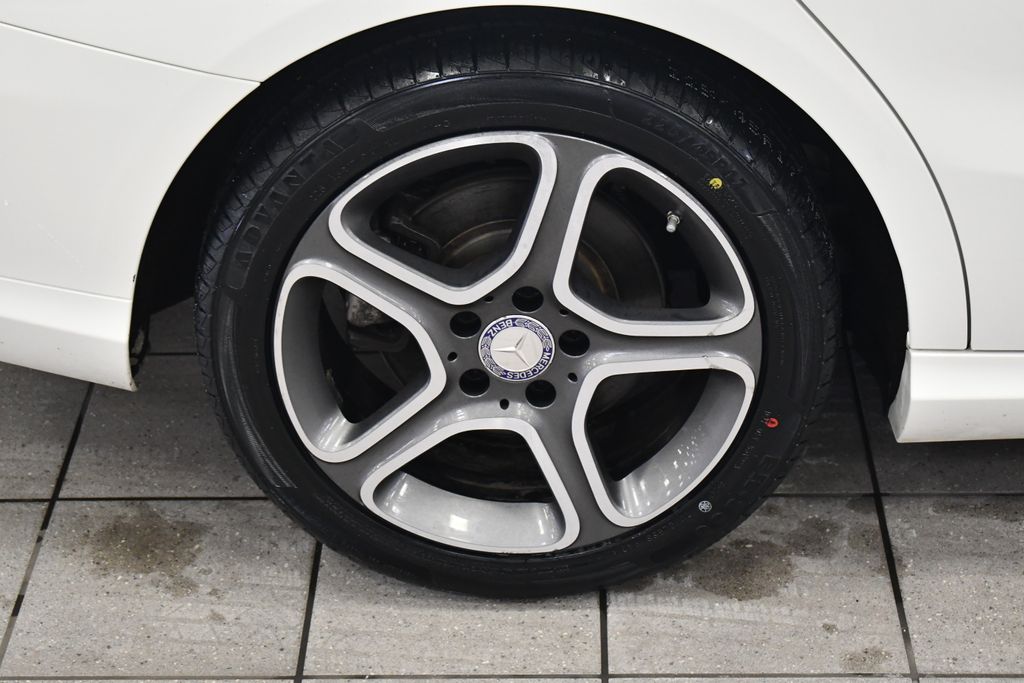 Thumbnail: 2014 Mercedes-Benz CLA - 12