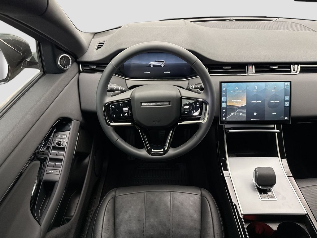 Thumbnail: 2025 Land Rover Range Rover Evoque - 10