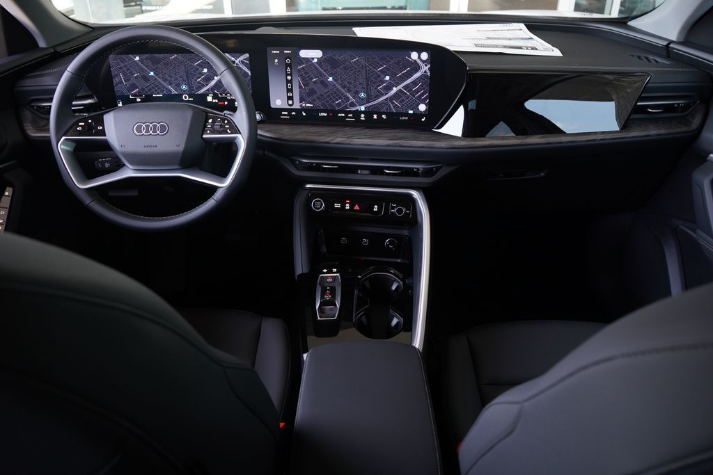 Thumbnail: 2026 Audi Q5 - 9