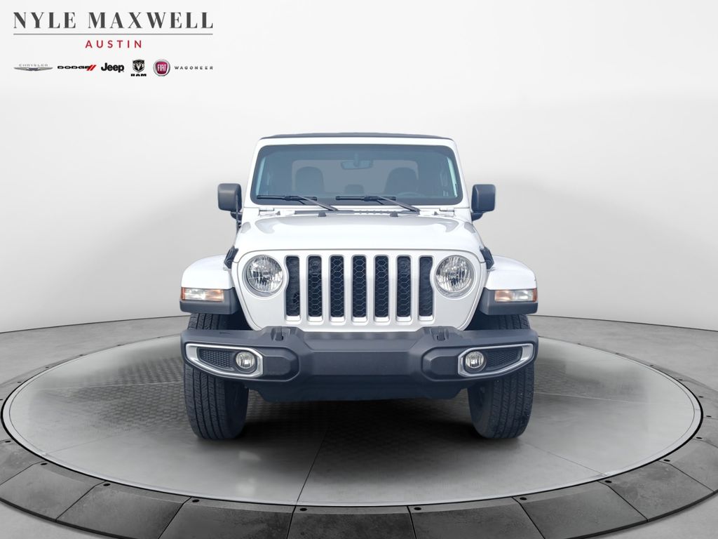 Used Car 2023 Jeep Gladiator  Overland For Sale Under $35,000 In Austin, Texas