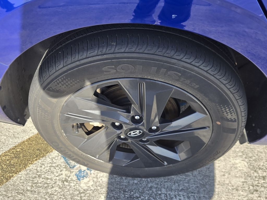 2023 Hyundai Elantra - $20,130