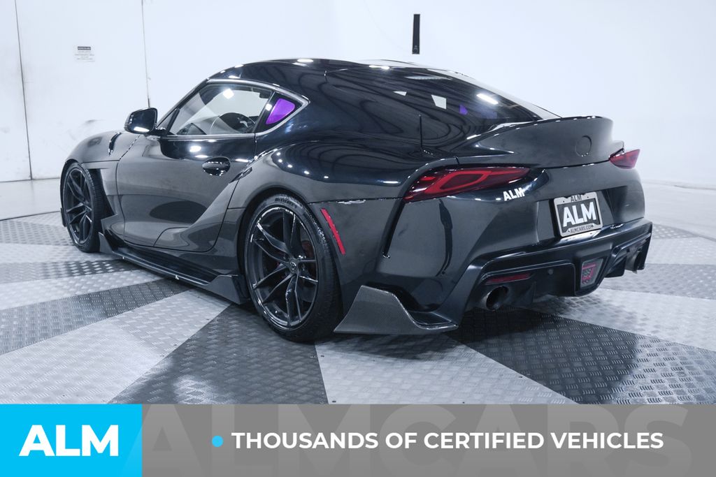 Used 2020 Black Toyota 3.0 image 4