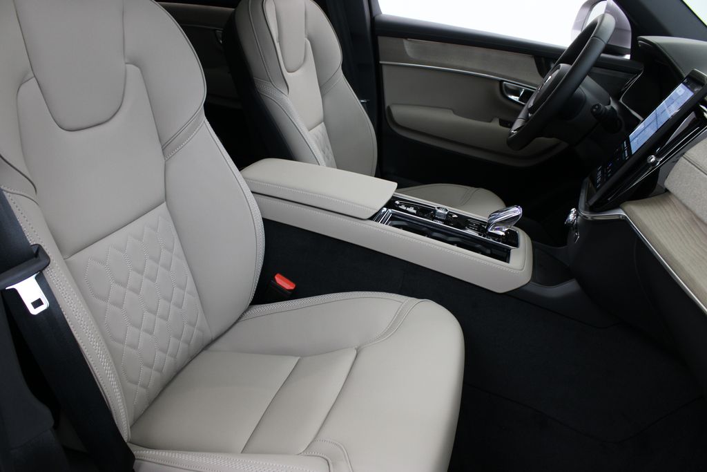 new 2026 Volvo XC90 car