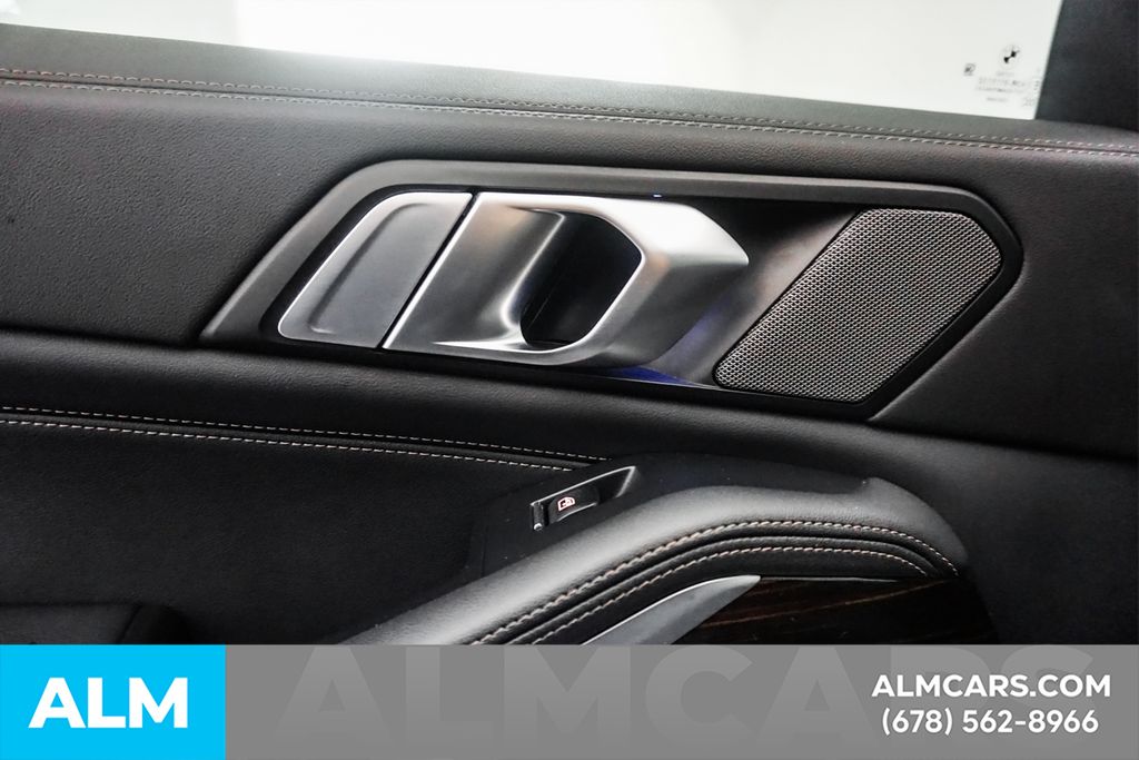 Used 2024 Black BMW sDrive40i image 52