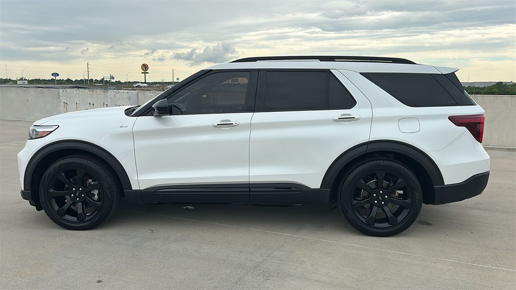 2024 Ford Explorer ST-Line White at DeMontrond Auto Country