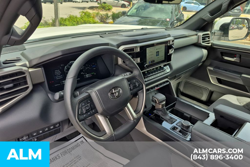 Used 2025 White Toyota SR5 image 14
