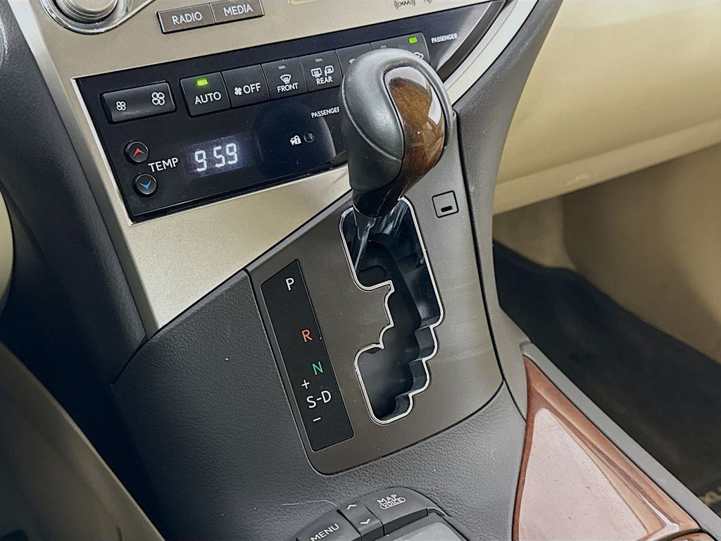 Thumbnail: 2013 Lexus RX - 17