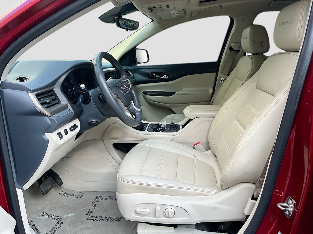 Used 2022 Red GMC Denali image 22
